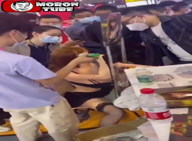 Video :A lot of people would like to own this doll!
